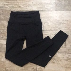 Lulu lemon black nothing like tights